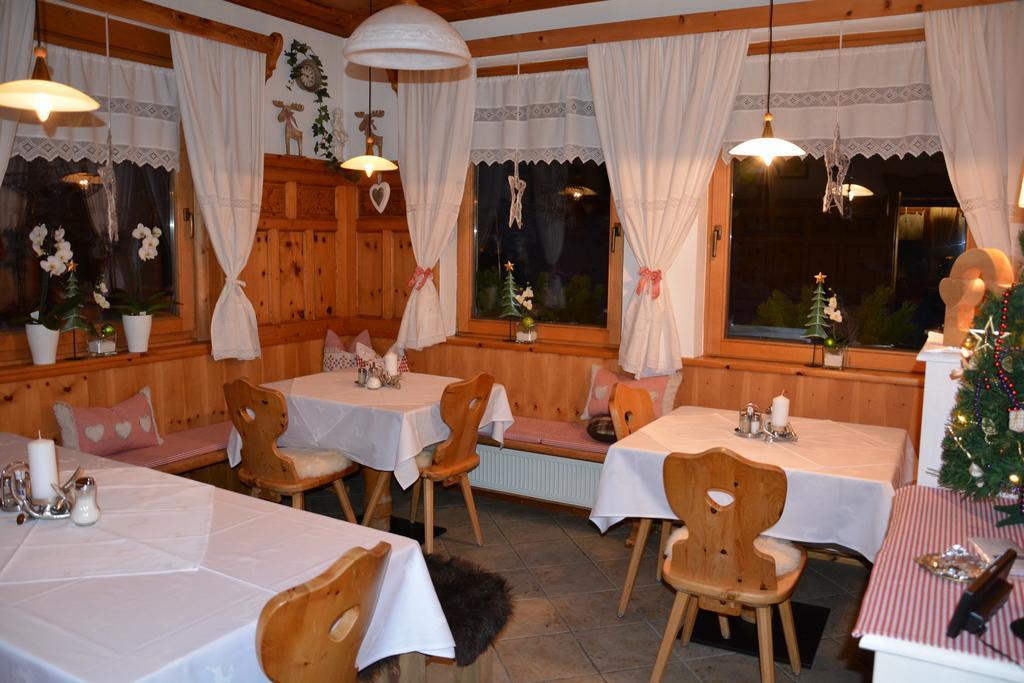 Hotel Gasthaus Schwarzenstein Ginzling Kültér fotó